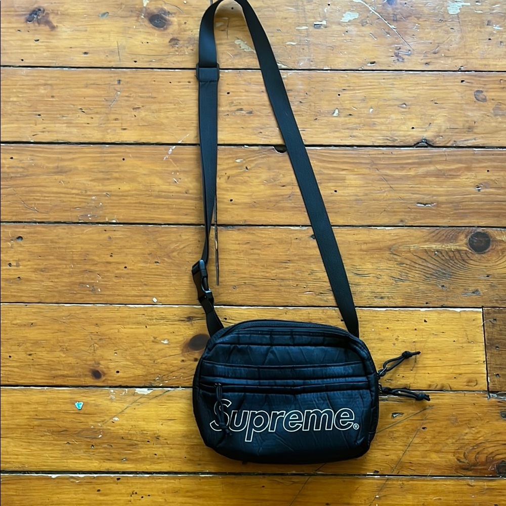 Supreme Black Belt Bag Sleek Design Everyday Essential